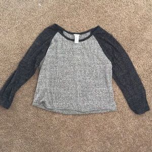 Long sleeve slightly cut off shirt